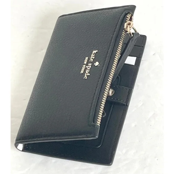 Kate Spade Black Crossbody Bag with Sleek Design - Picture 4 of 7